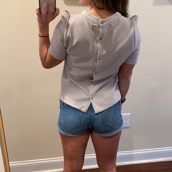 ASTR Capped Short Sleeve Back Button Top Size S - Picture 5 of 13